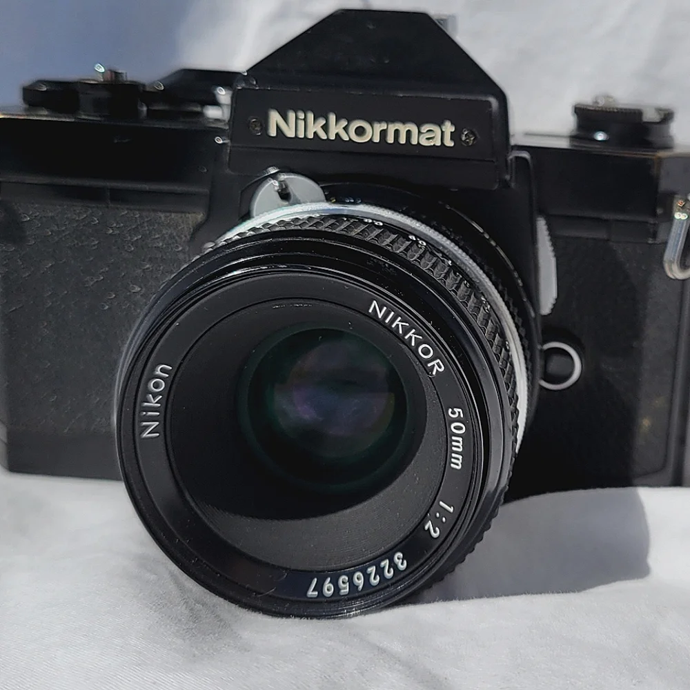 Vintage Nikkormat FT2 w/flash & Cannon PowerShot